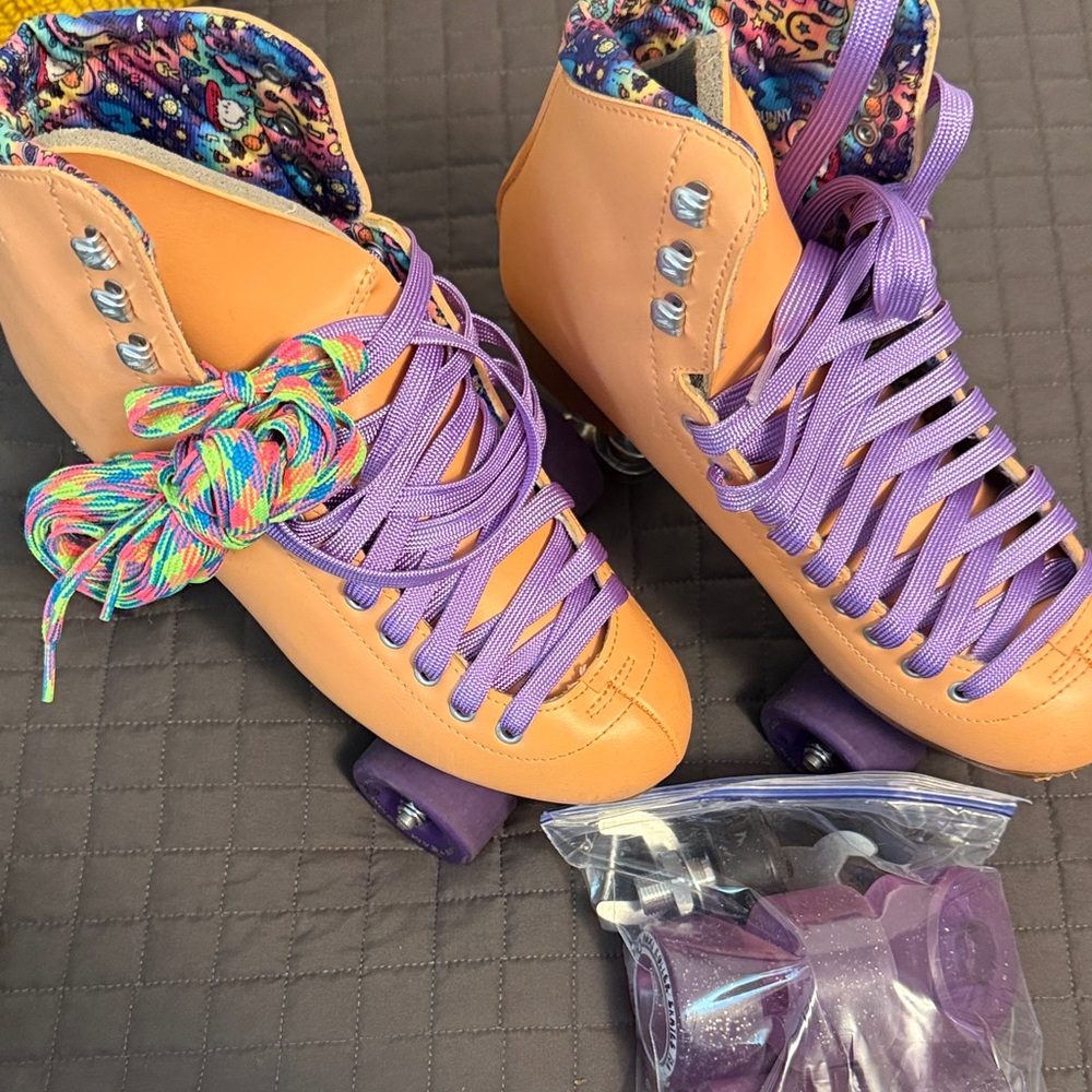 Moxie Women's Roller Skates